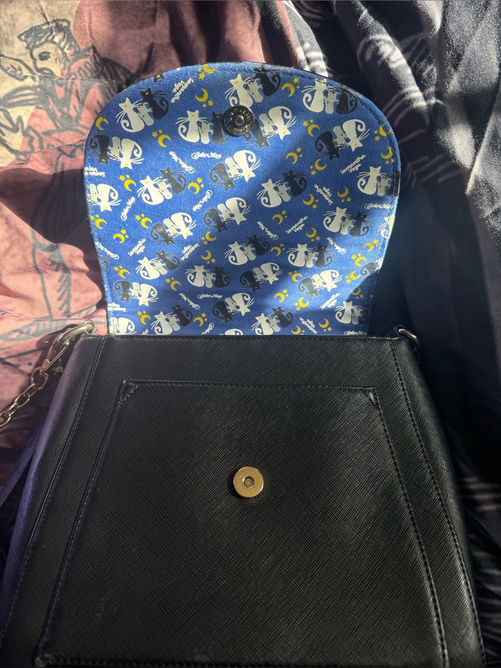 Sailor Moon Luna Convertible Bag - Picture 2 of 8